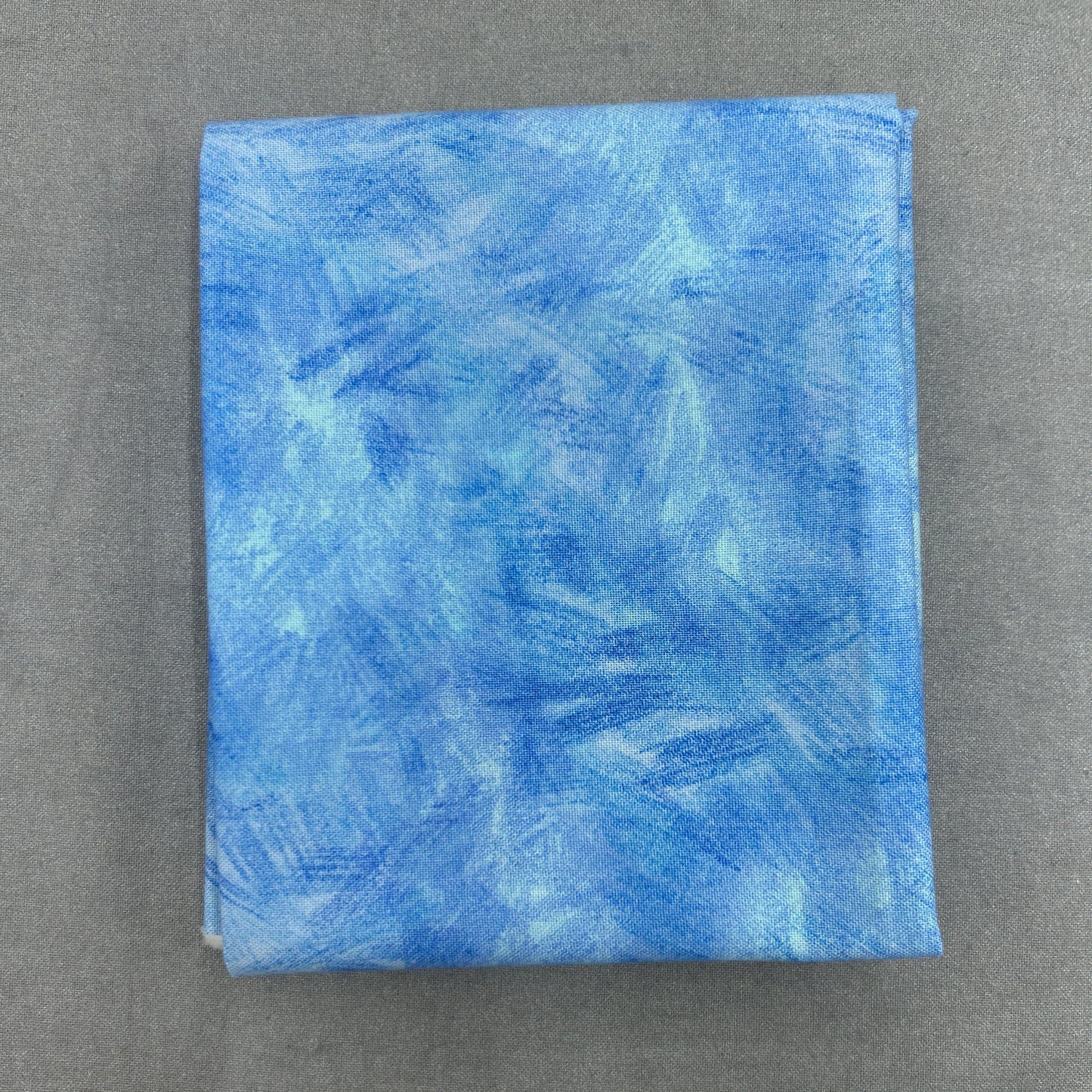 Fat Quarter light blue brush strokes