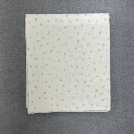 Fat Quarter silver glitter dots